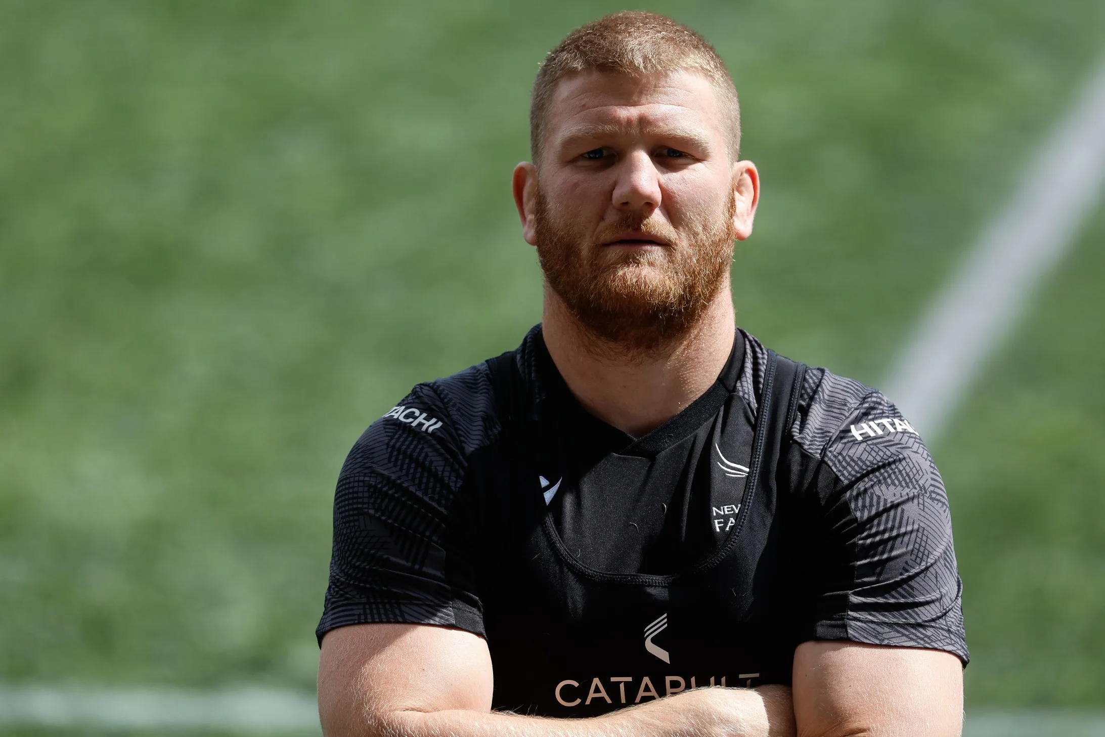 charlie maddison arms folded